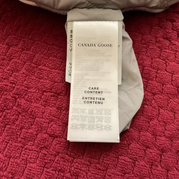 Canada Goose White Waist Fanny Crossbody Pack Performance Satin NWT